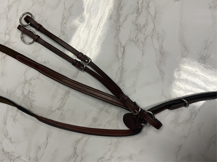 AJR Anatomic Breastplate w/ Running Attachment