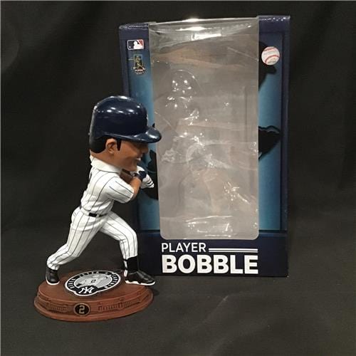 Derek Jeter - Bobblehead - Captain 77/216
