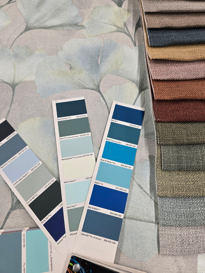 Elara Ginkgo Wallpaper – Aqua Blue