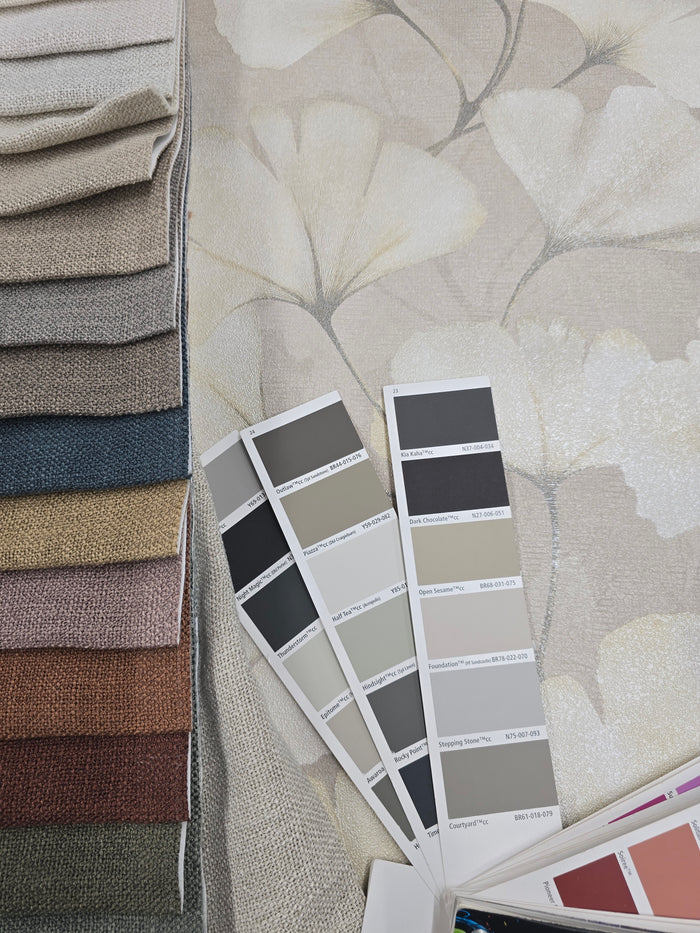 Elara Ginkgo Wallpaper – Fawn Shimmer