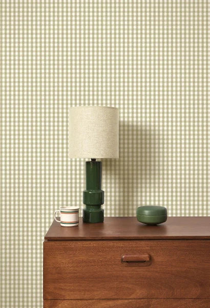Gingham Charm Wallpaper - Vert Tilleul