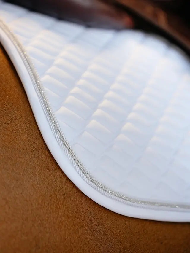 LeMieux Brilliance Close Contact Square Pad