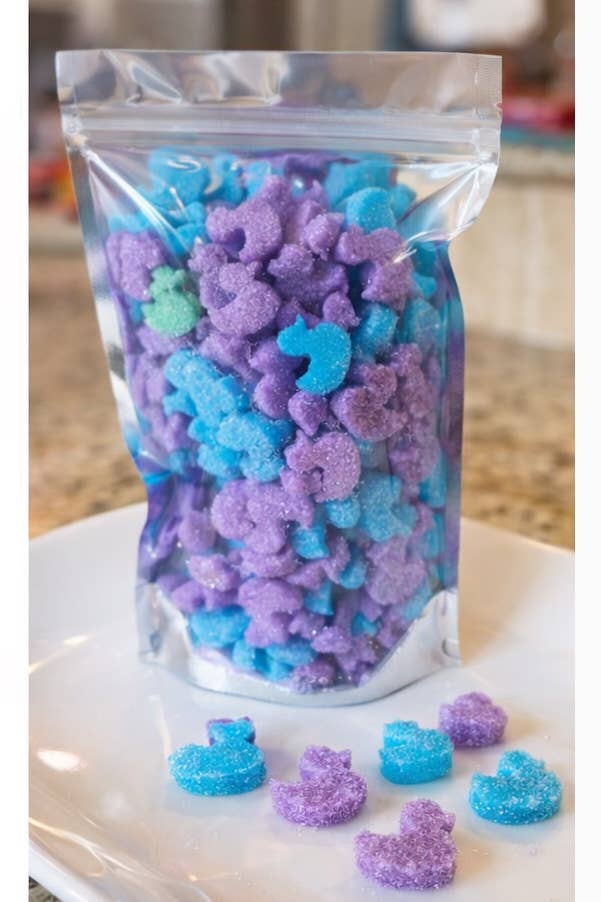 Lucky Duck Horse Sugar Treats - Purple & Blue Mini Ducks