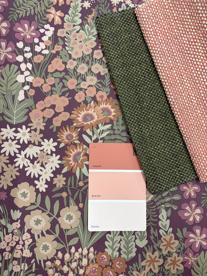 Lysandra – Meadow Floral Wallpaper – Mulberry