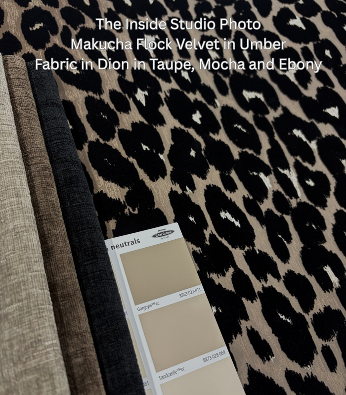 Makucha Flock Velvet Wallpaper - Umber