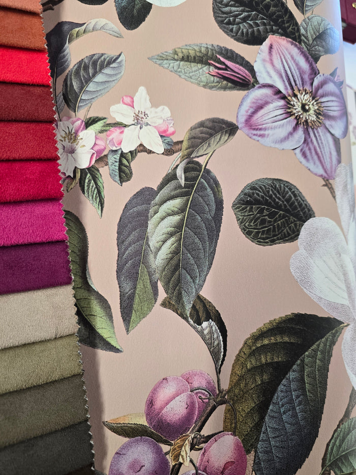 Pendula – Orchard Botanical Wallpaper – Plaster