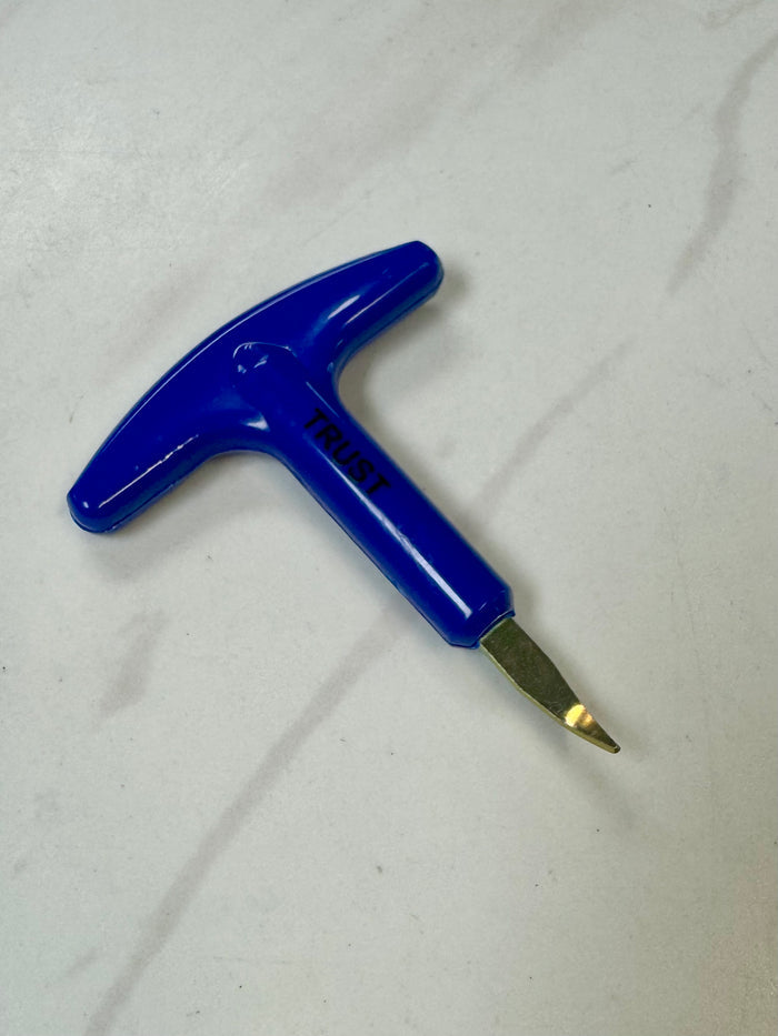 TRUST Stud Hole Cleaner